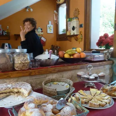 Bed & Breakfast La Degli Artisti *